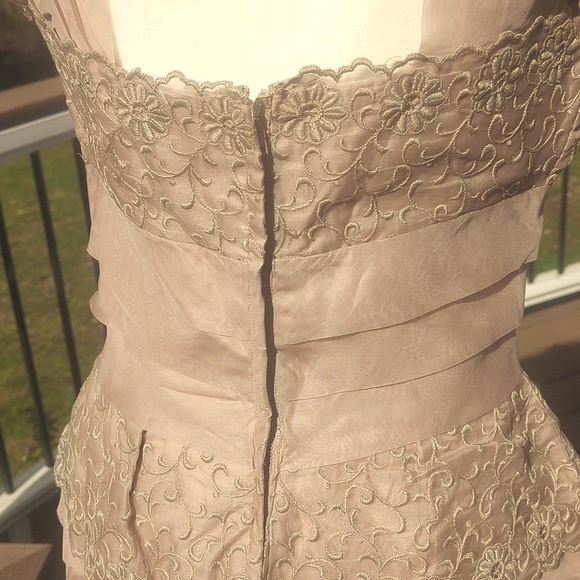 Vintage 1960s Nude Wiggle Dress Large - Picture 4 of 11